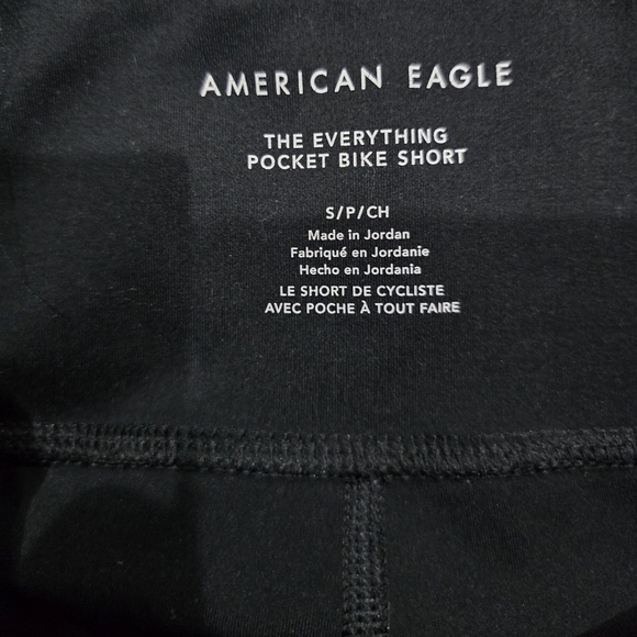 AMERICAN EAGLE Everything Pocket High Waisted 6" Black Bike Shorts Size S - Picture 4 of 6